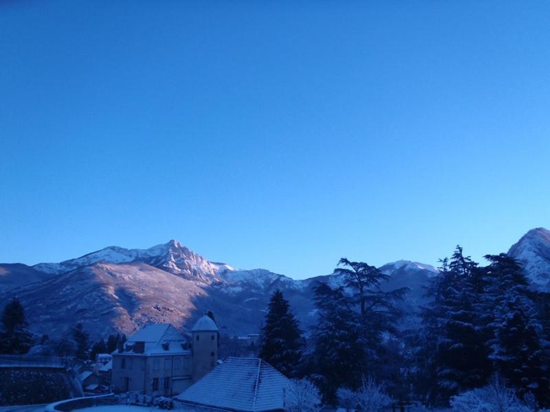 Appartements Les Pins Cierp Exterior foto