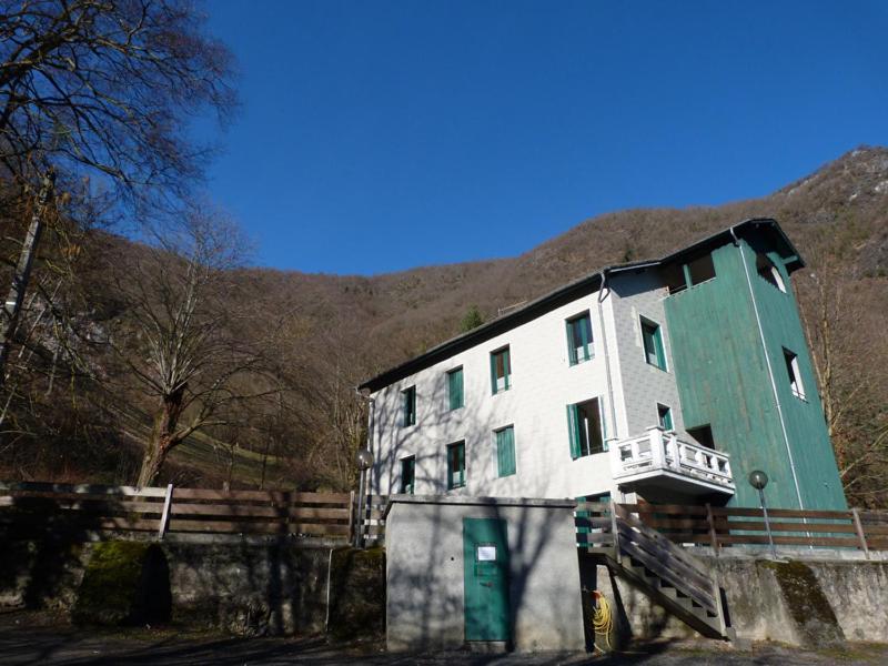 Appartements Les Pins Cierp Exterior foto